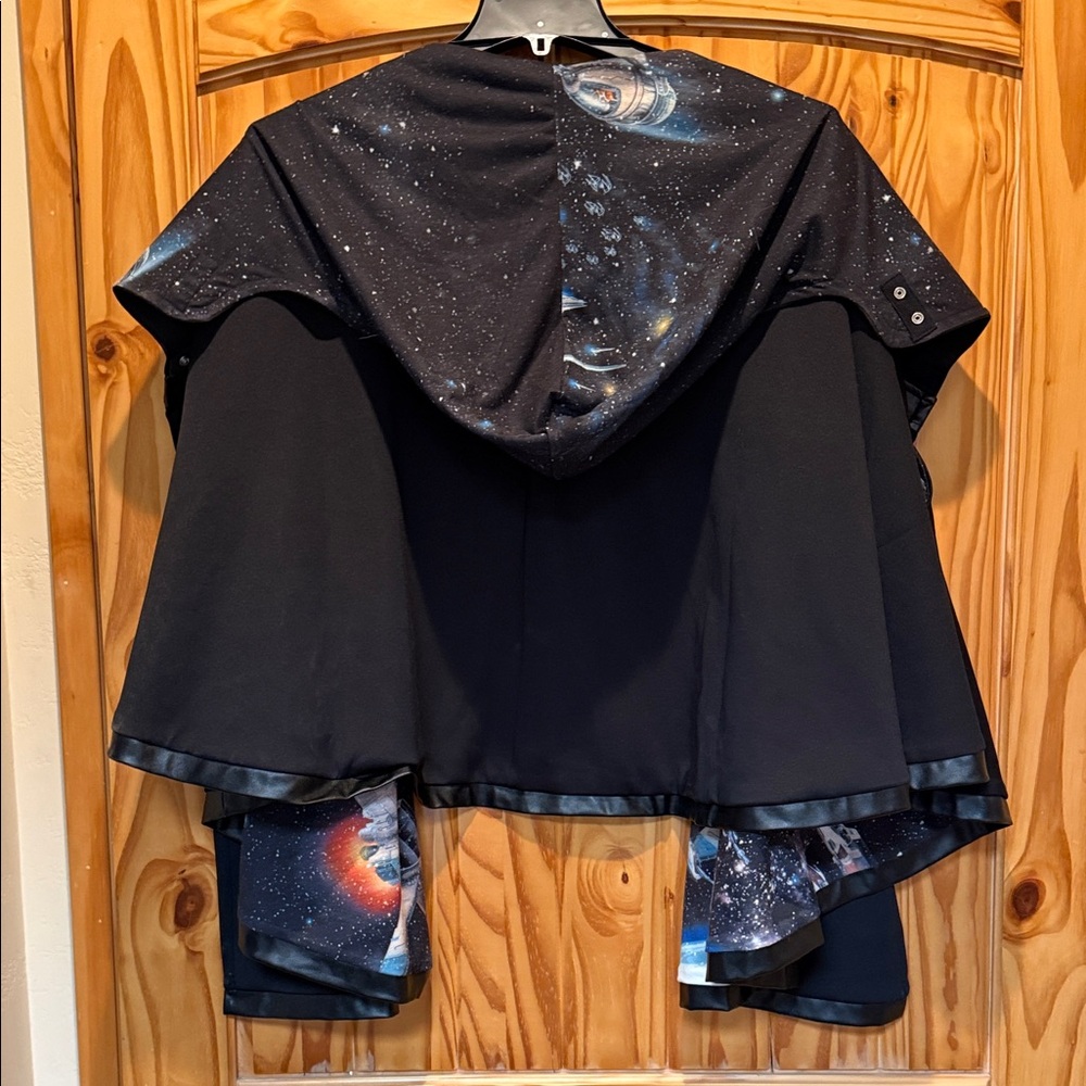 Star Wars Black Cosmic Spaceship Cape - Picture 6 of 6